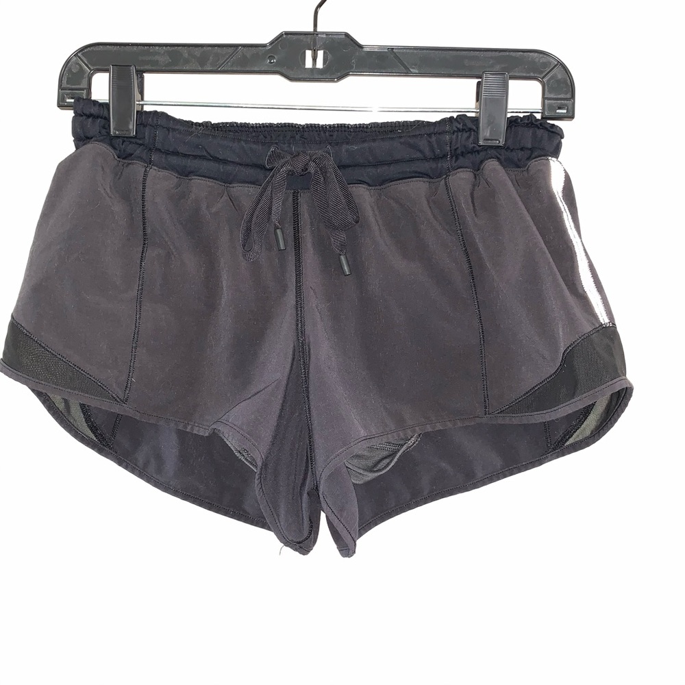 Lululemon Hotty Hot Short 2.5in